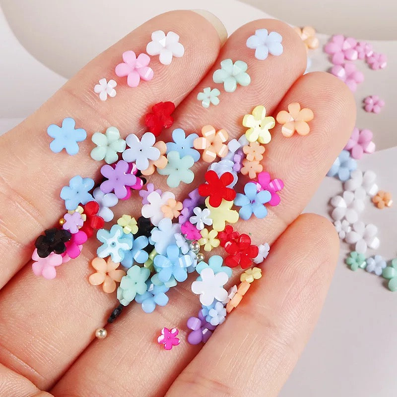 Assorted 3d nail charms