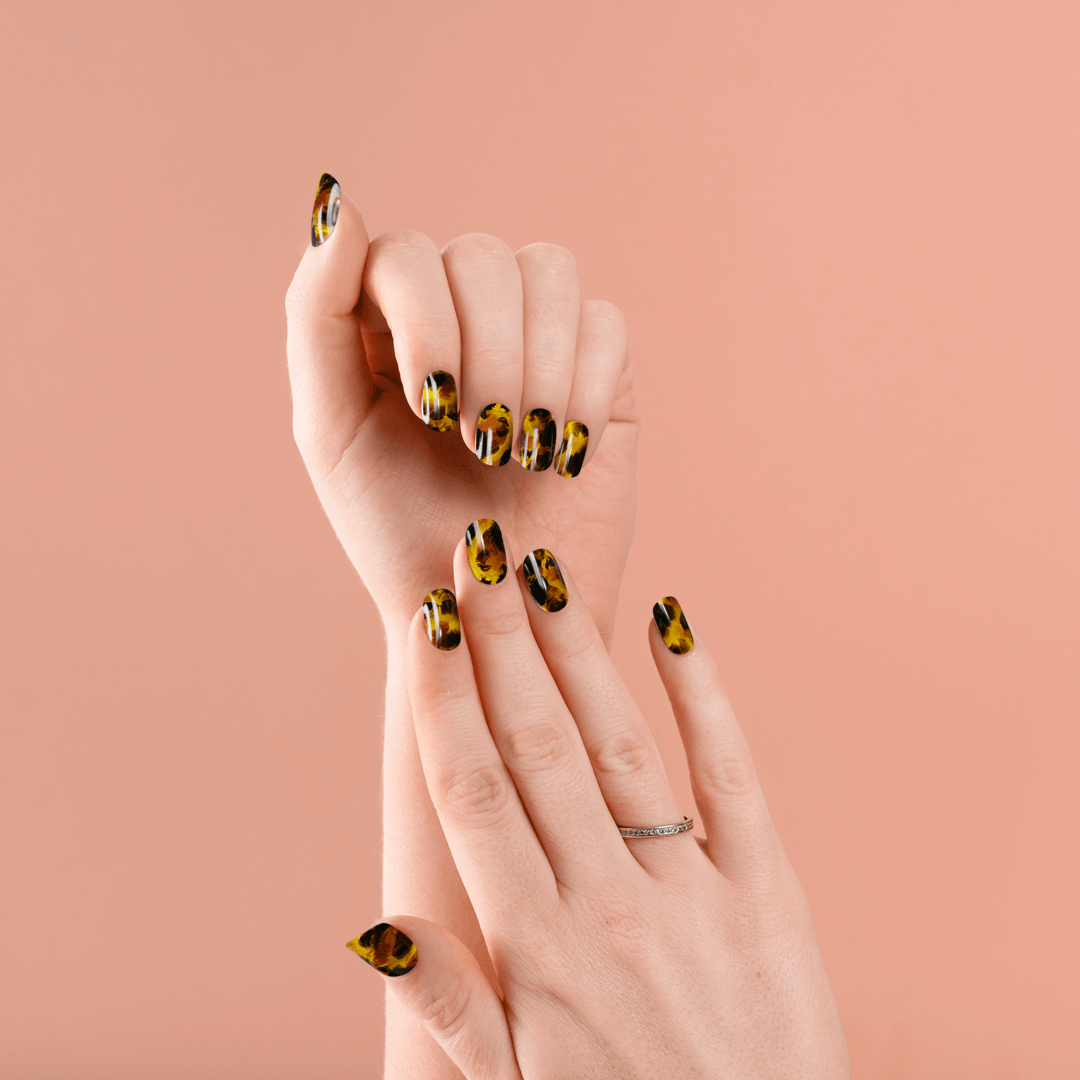 Press on Nails - MADAM GLAM - exPRESS-On Nail 4 DESIGNS