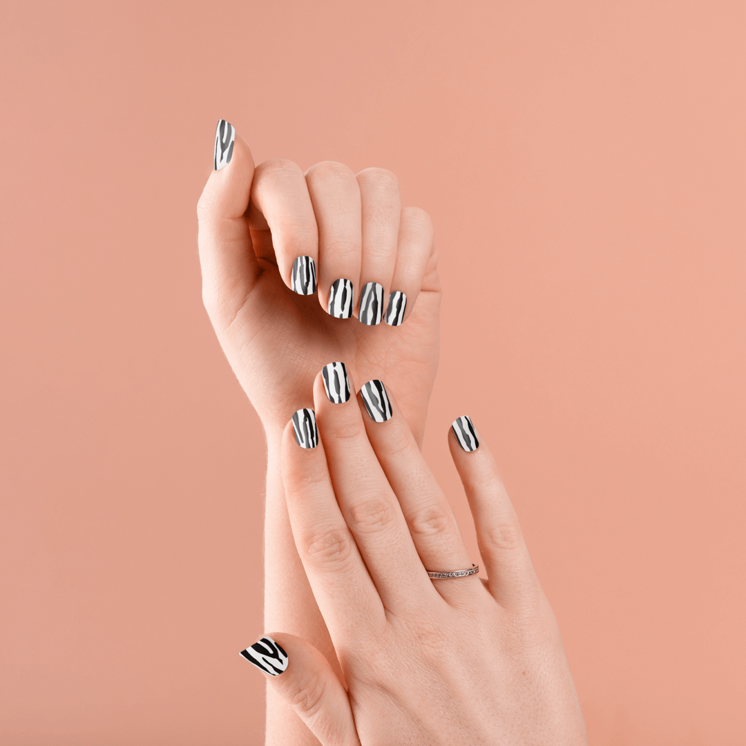 Press On Nails MADAM GLAM - exPRESS-on nails Bundle