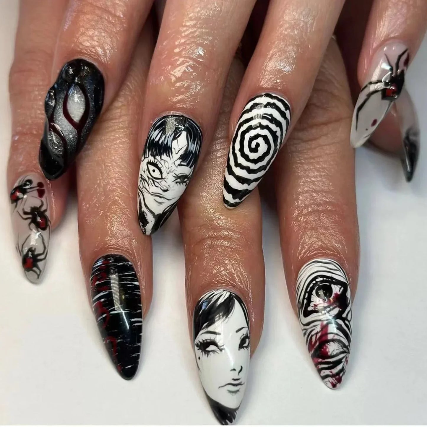 Halloween Horror Comic Press On Nails – 24pcs