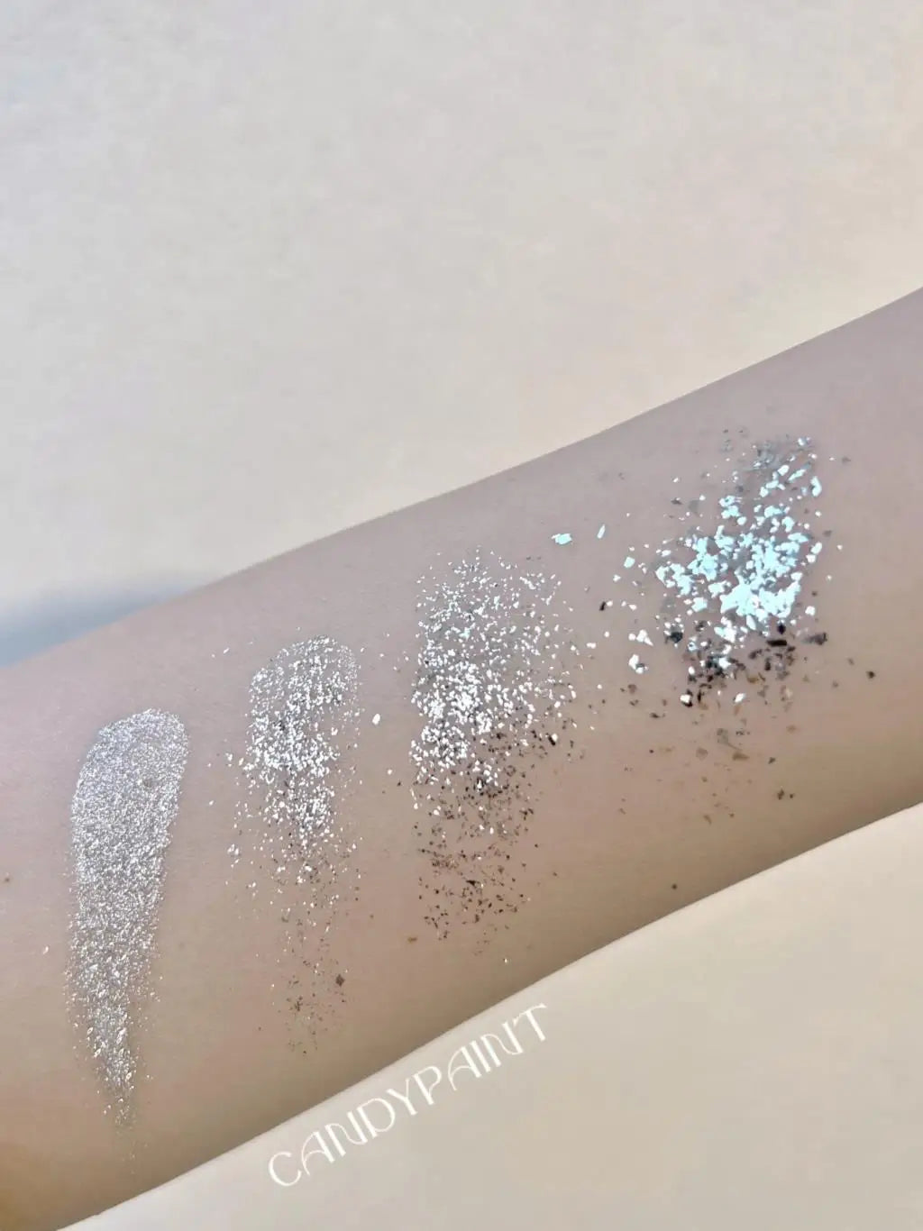 Silver Chrome Nail Powder – 1g Mirror Effect Pigment for Metallic Nails