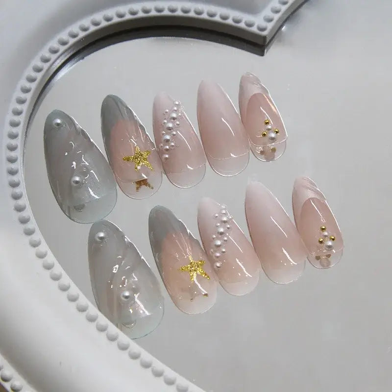 PRESS ON NAILS – French Almond Shaped