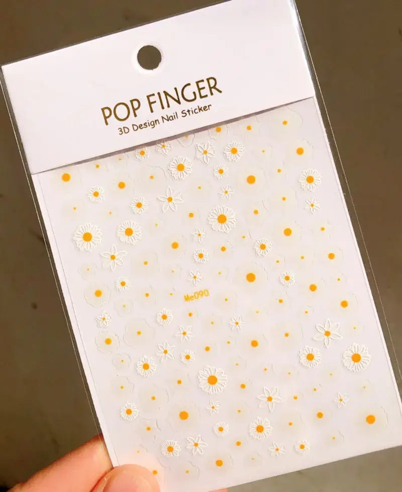 Daisy Flower Nail Stickers – Chic Elegant Summer Nails