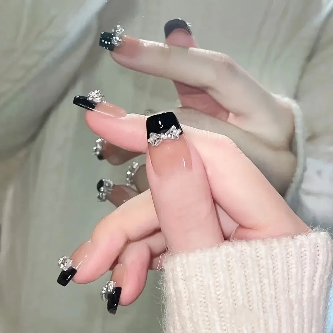 Handmade Medium Press-On Nails – Sparkling Bow Nail Art (10 Pcs)