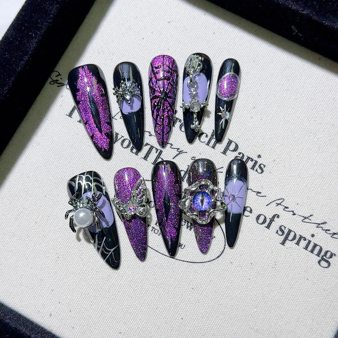 Spiderweb Press-On Nails set for Halloween nail art, glue-free and reusable