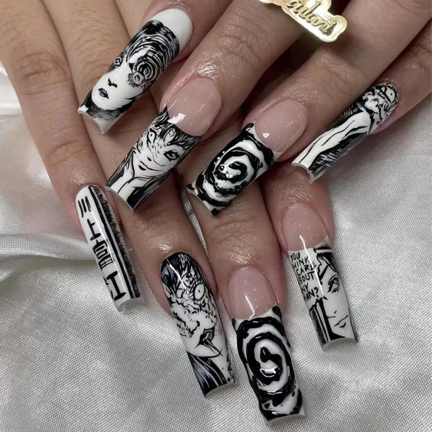 Halloween Horror Comic Press On Nails – 24pcs
