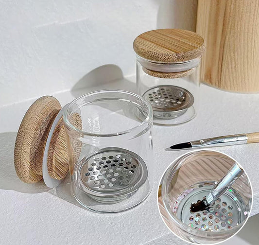 clear dappen dish with cork cap