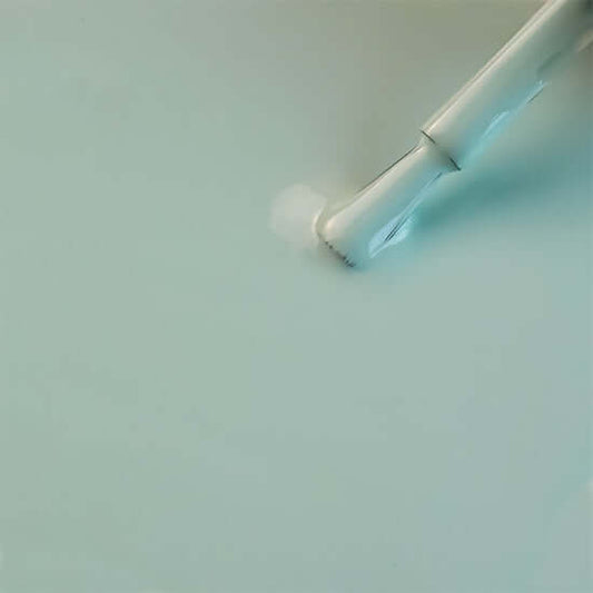 BLUE GEL NAIL POLISH - New Quest - MADAM GLAM 