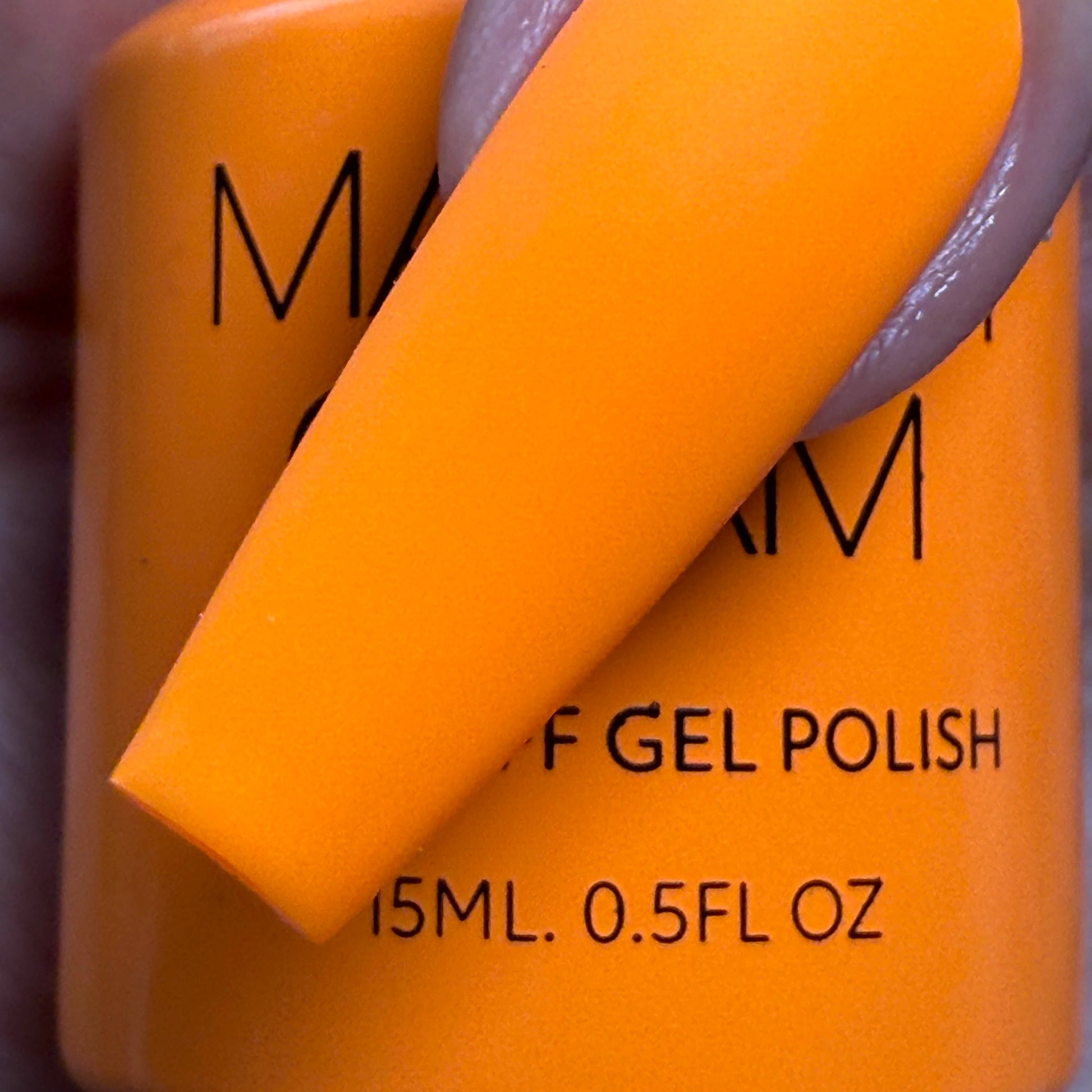 MADAM GLAM - Electric Tangerine - ORANGE GEL NAIL POLISH