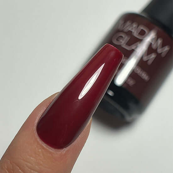 DEEP RED GEL NAIL POLISH - Christmas Essence - MADAM GLAM