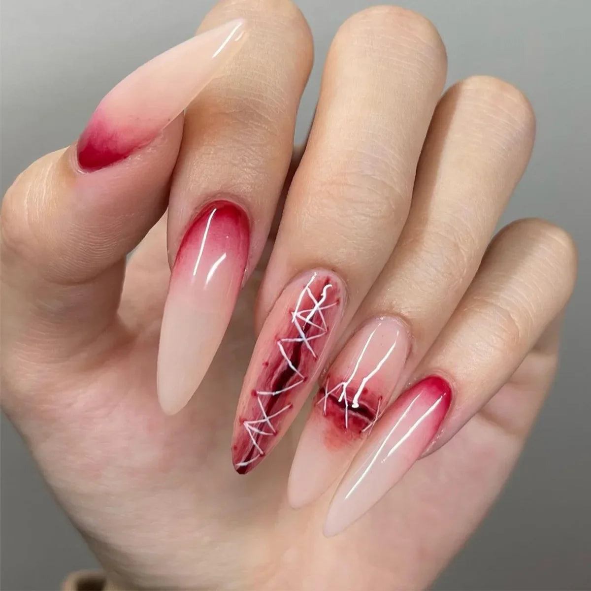 Halloween False Nails – Almond-Shaped Cute Clown