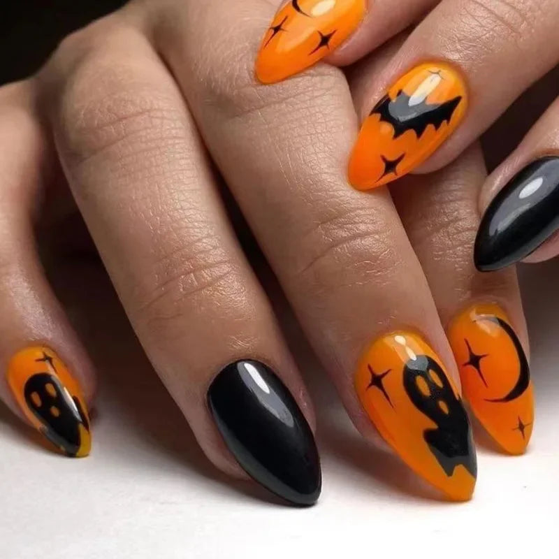 Halloween False Nails – Almond-Shaped Cute Clown