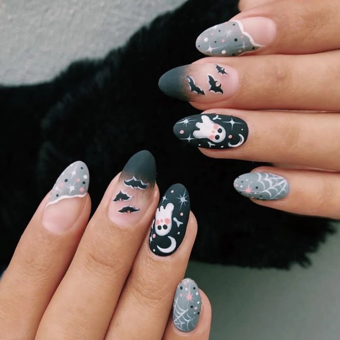 Halloween Press On Nails – Pumpkin Ghost Design - 24 Pc.