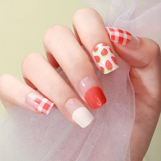 Strawberry Gingham - Gel Nail Wraps