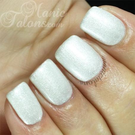 MADAM GLAM - Shimmer White - SHIMMERY WHITE GEL NAIL POLISH